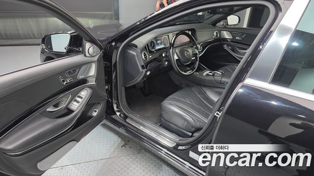 Mercedes-Benz S-Class Maybach S500 4MATIC