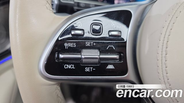 Mercedes-Benz GLS-Class Maybach GLS600 4MATIC Manufakur