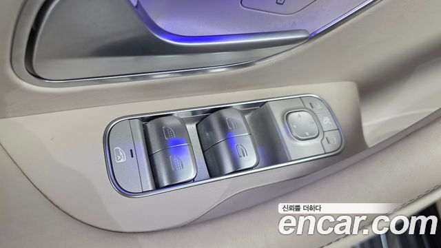 Mercedes-Benz GLS-Class Maybach GLS600 4MATIC Manufakur