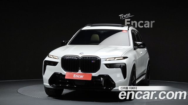BMW X7 M60i xDrive M sport 6STR