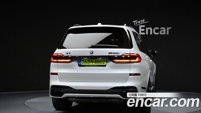 BMW X7 M60i xDrive M sport 6STR