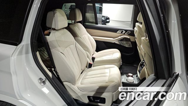 BMW X7 M60i xDrive M sport 6STR
