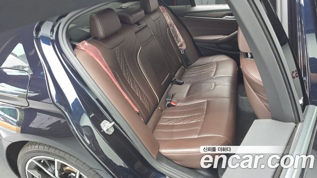 BMW 5-Series 530e M Sport