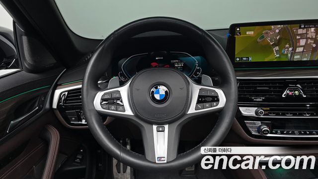 BMW 5-Series 530e M Sport