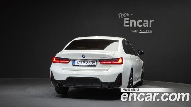 BMW 3-Series 320i M Sport