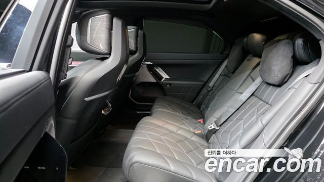 BMW 7-Series 740d xDrive M Sport