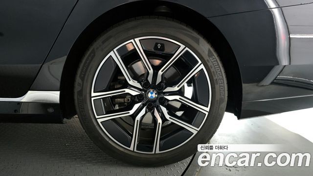 BMW 7-Series 740d xDrive M Sport