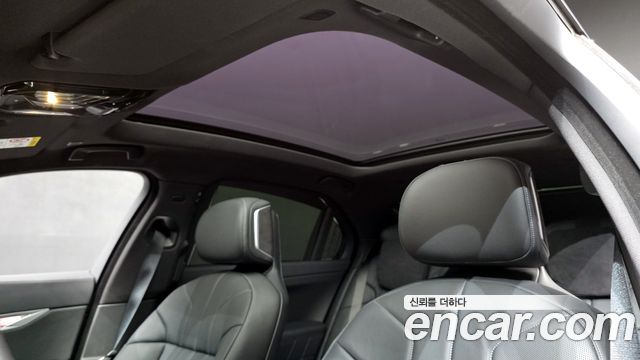 BMW 7-Series 740d xDrive M Sport