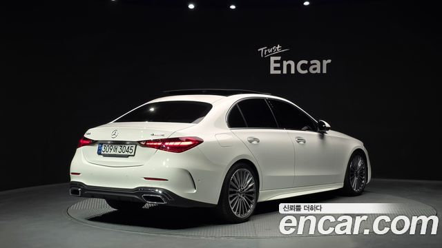 Mercedes-Benz C-Class C300 4MATIC AMG Line