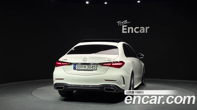 Mercedes-Benz C-Class C300 4MATIC AMG Line