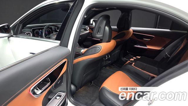 Mercedes-Benz C-Class C300 4MATIC AMG Line