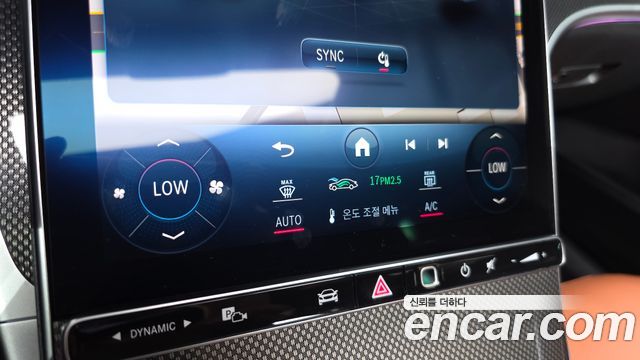 Mercedes-Benz C-Class C300 4MATIC AMG Line
