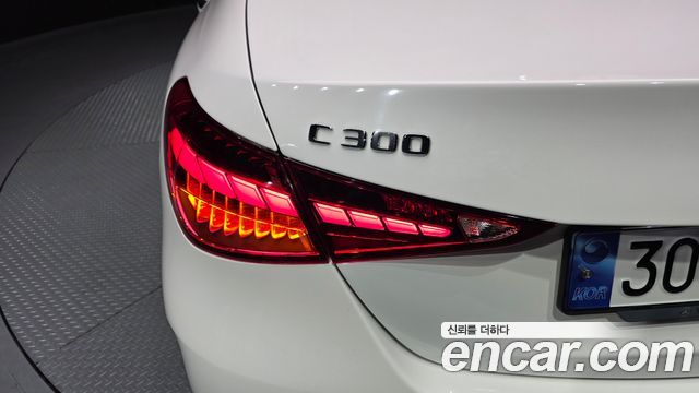 Mercedes-Benz C-Class C300 4MATIC AMG Line