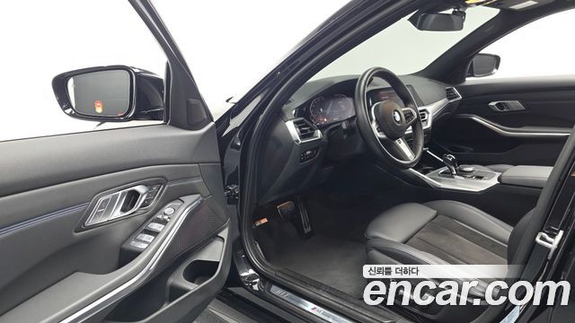 BMW 3-Series 320i M Sport