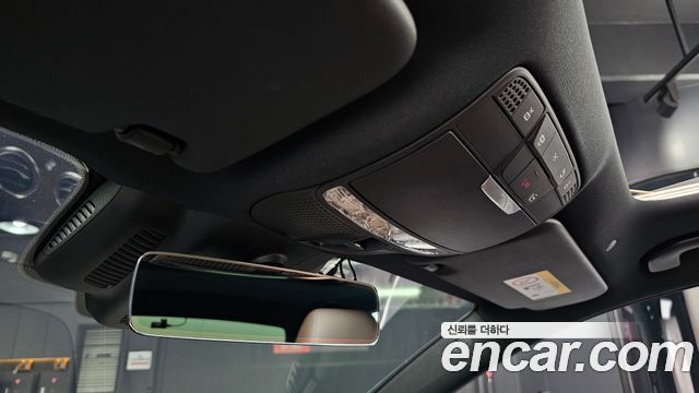 Mercedes-Benz E-Class E300e 4MATIC Exclusive