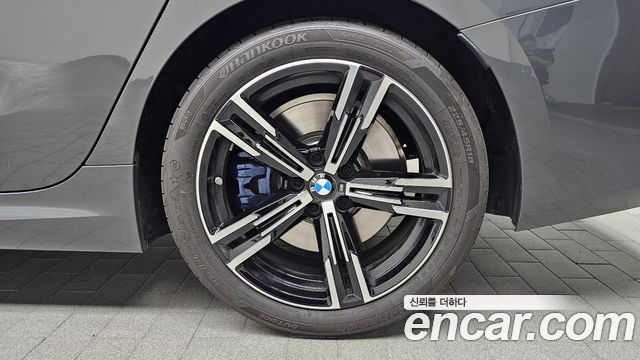 BMW 3-Series 320i M Sport