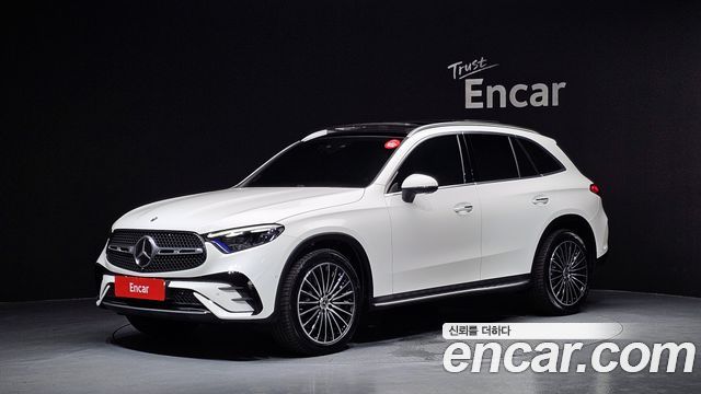 Mercedes-Benz GLC-Class GLC300 4MATIC AMG Line