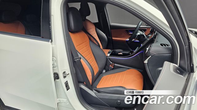 Mercedes-Benz GLC-Class GLC300 4MATIC AMG Line