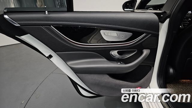 Mercedes-Benz AMG GT 4Door 43 4MATIC+