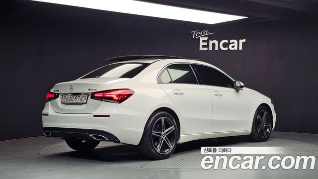Mercedes-Benz A-Class A250 4MATIC Sedan
