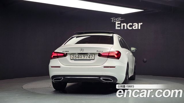 Mercedes-Benz A-Class A250 4MATIC Sedan