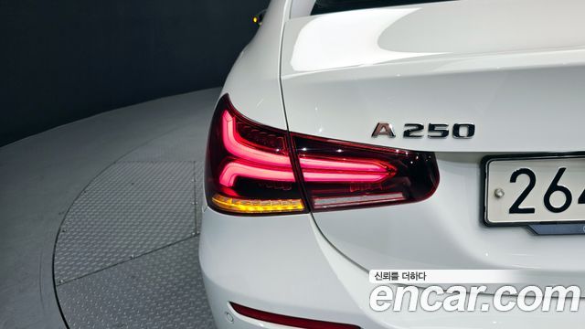 Mercedes-Benz A-Class A250 4MATIC Sedan