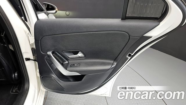 Mercedes-Benz A-Class A250 4MATIC Sedan