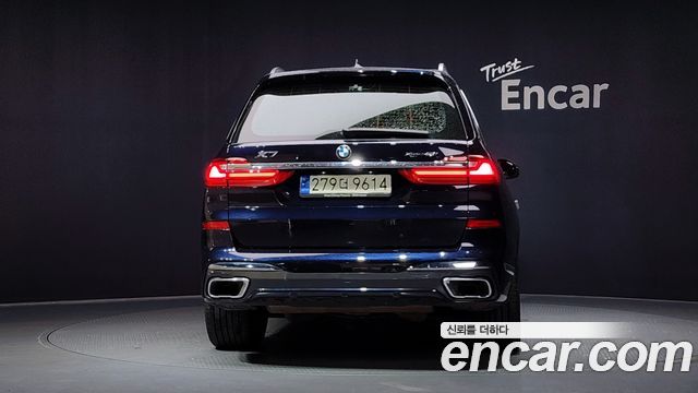BMW X7 xDrive 40i M Sport 6STR