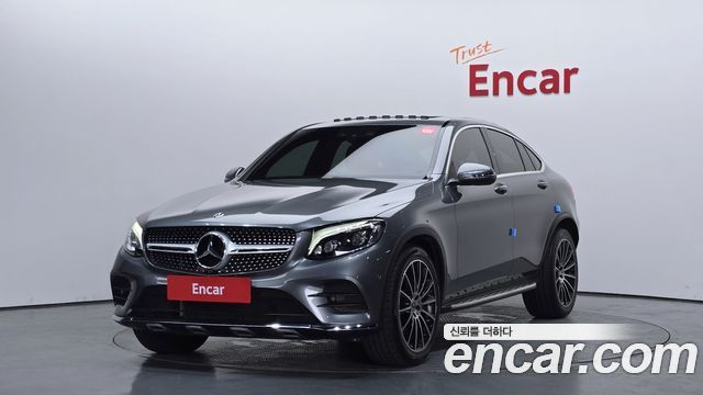 Mercedes-Benz GLC-Class GLC300 4MATIC AMG Line Coupe