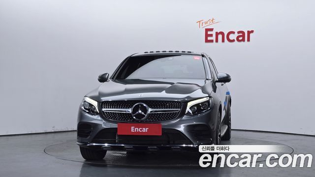 Mercedes-Benz GLC-Class GLC300 4MATIC AMG Line Coupe