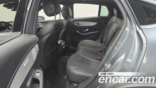Mercedes-Benz GLC-Class GLC300 4MATIC AMG Line Coupe