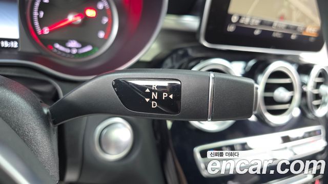 Mercedes-Benz C-Class C350e