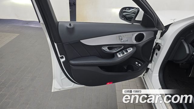 Mercedes-Benz C-Class C350e