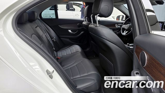 Mercedes-Benz C-Class C200 Avantgarde