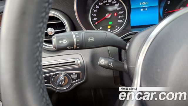 Mercedes-Benz C-Class C200 Avantgarde