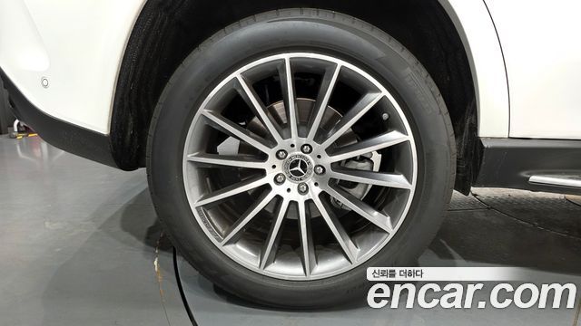 Mercedes-Benz GLE-Class GLE450 4MATIC AMG Line