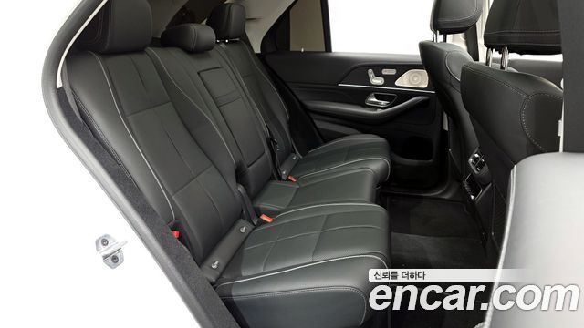 Mercedes-Benz GLE-Class GLE450 4MATIC AMG Line
