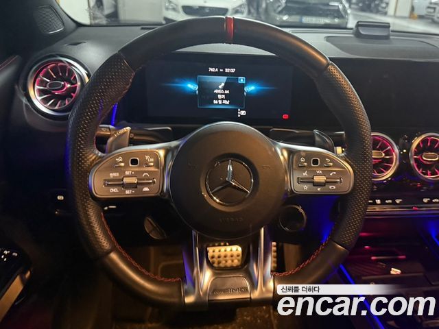 Mercedes-Benz GLB-Class AMG GLB35 4MATIC