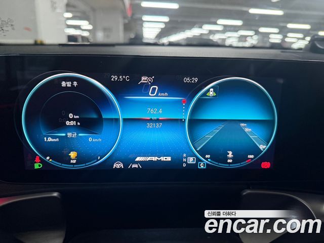 Mercedes-Benz GLB-Class AMG GLB35 4MATIC