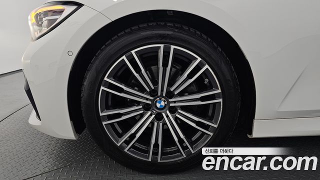BMW 3-Series 320i M Sport