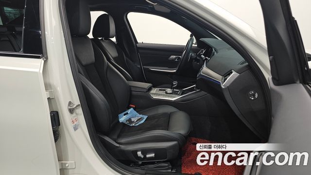 BMW 3-Series 320i M Sport