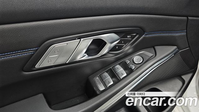 BMW 3-Series 320i M Sport