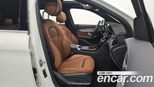 Mercedes-Benz GLC-Class GLC220 d 4MATIC