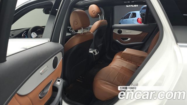 Mercedes-Benz GLC-Class GLC220 d 4MATIC