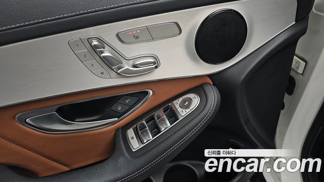 Mercedes-Benz GLC-Class GLC220 d 4MATIC