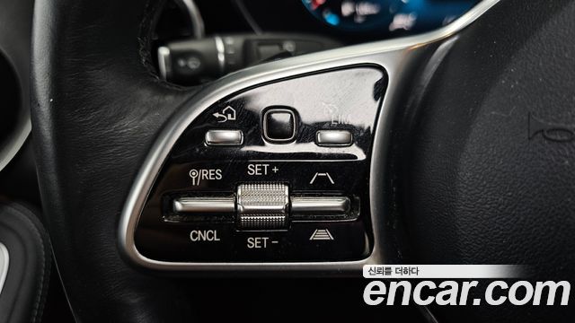Mercedes-Benz GLC-Class GLC220 d 4MATIC