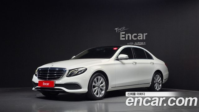 Mercedes-Benz E-Class E220d 4MATIC Exclusive