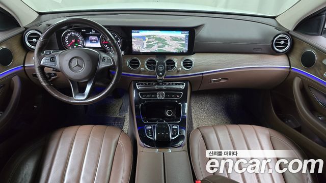 Mercedes-Benz E-Class E220d 4MATIC Exclusive