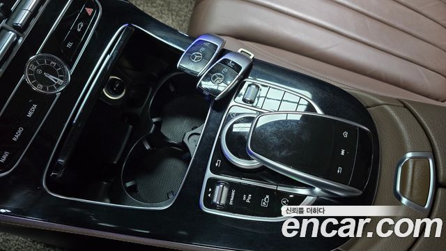 Mercedes-Benz E-Class E220d 4MATIC Exclusive