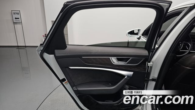 Audi A6 45 TFSI Quattro Premium